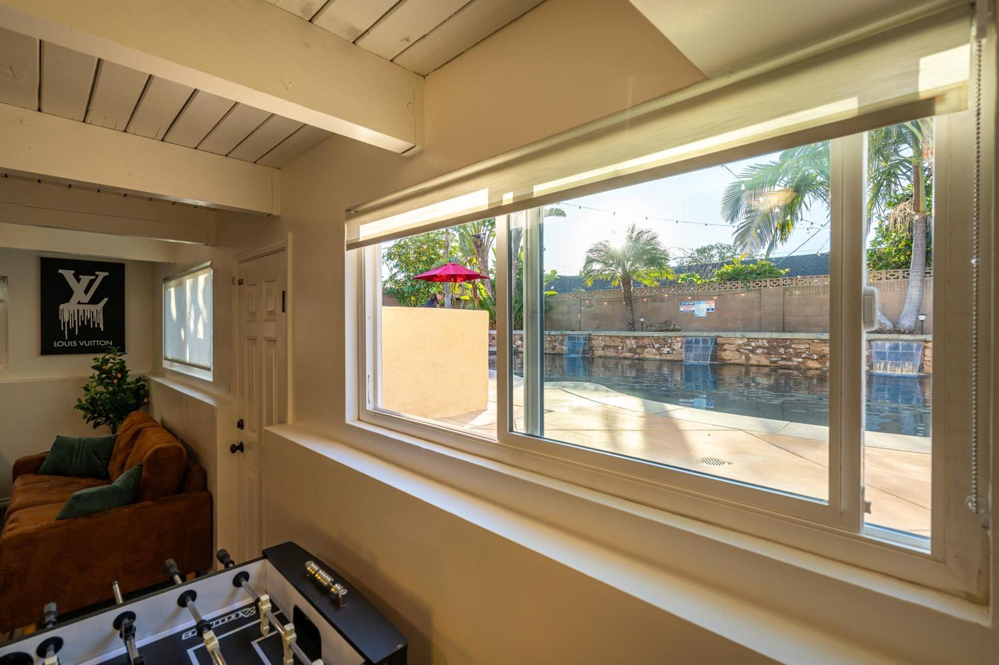 Amazing Modern Pool House Near Disneyland Anaheim Exterior photo